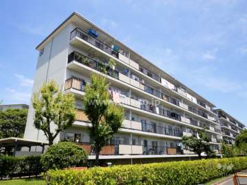 富田第2住宅68号棟