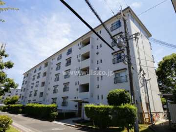 富田第二住宅77棟の外観（北西側から）