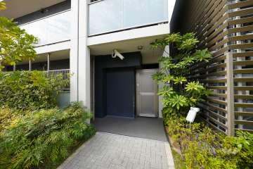 エントランス（東側）