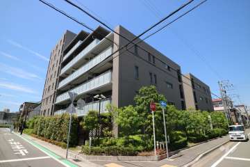 グランドパレス西宮武庫川の外観（北東側から）