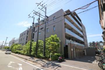 グランドパレス西宮武庫川の外観（北西側から）