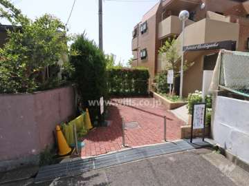敷地北東側の出入り口