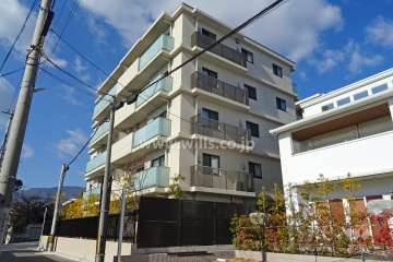 ルネグラン夙川北名次の外観（南東側から）