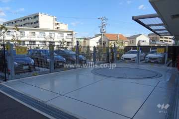 敷地内駐車場（屋外機械式）