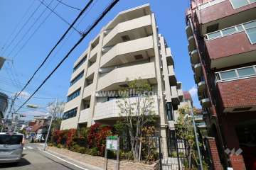 ブランズ芦屋打出小槌の外観（東側から）