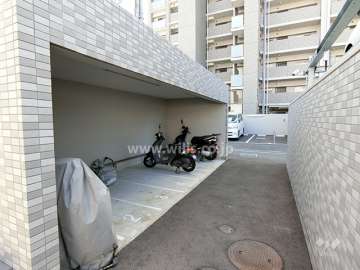 バイク置場