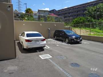 敷地内平面式駐車場
