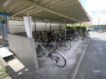 敷地内自転車置場