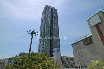 シエラタワー千里中央の外観（北側から）