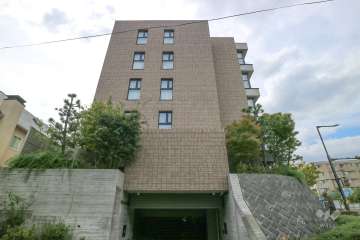 シエリア芦屋翠ヶ丘の外観（東側から）
