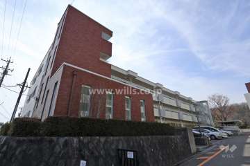 光ヶ丘ハイツＣ棟の外観（北東側から）