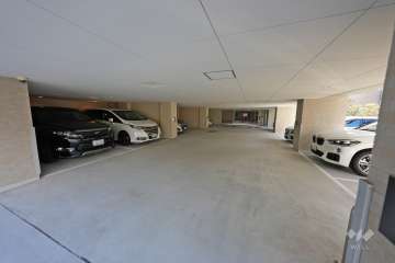 敷地内駐車場（屋内平面式）