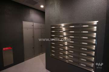 共用ポストと宅配ボックス