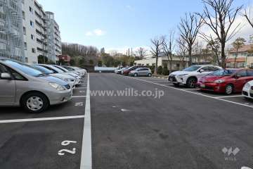 敷地内駐車場（屋外平面式）