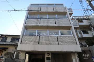 ダイソーメゾン塚口南の外観（北側から）