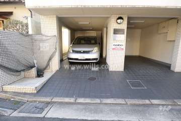 敷地内駐車場(屋内平面式)