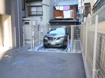 敷地内駐車場（屋外機械式）