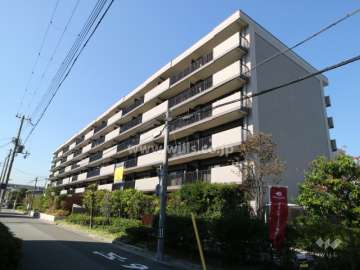グランディーノ西宮　悠学の邸の外観（南東側から）