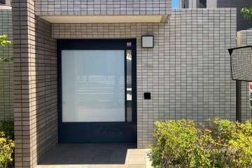駐輪場の出入口