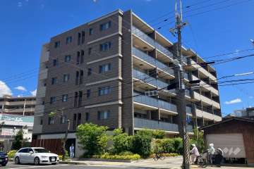 ジオ西宮北口薬師町の外観（南西側から）