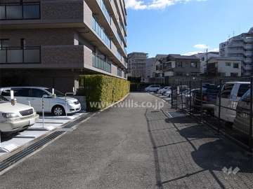 敷地内駐車場（屋外機械式）
