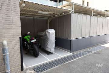 バイク置場