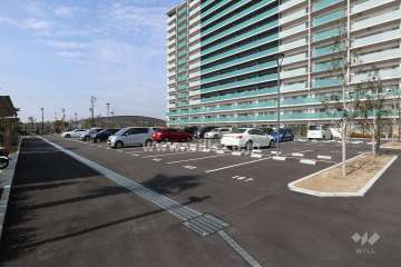 敷地内駐車場(屋外平面式)