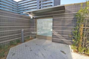 駐輪場の入り口