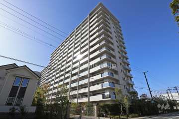 プラウドシティ塚口マークスカイの外観(南東側から)