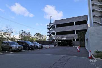 敷地内駐車場(屋内平面式・屋外平面式)