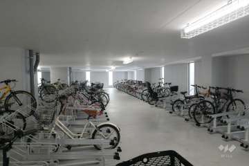 駐輪場（2階）