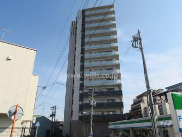 ディオ正雀駅前の外観（西側から）