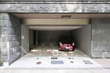 敷地内駐車場（屋内平面式）