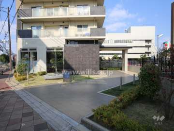 エントランスアプローチ