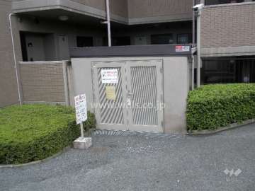 ゴミステーション