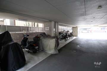 駐輪場、バイク置場