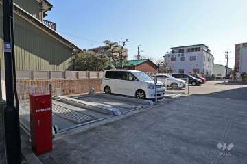 敷地内駐車場（屋外機械式）