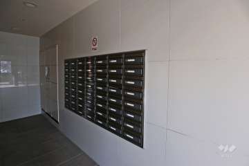 宅配ボックスと共用ポスト