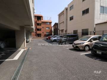 敷地内駐車場(屋外平面式・屋内平面式)