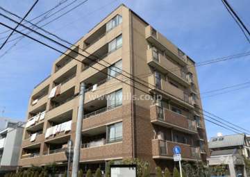 モアグレース春岡の外観（南側から）