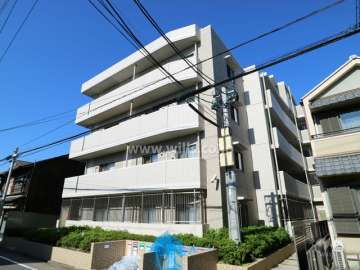 グランコート千種の外観(東側から)