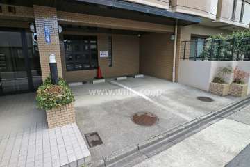 敷地内駐車場(屋外平面式)