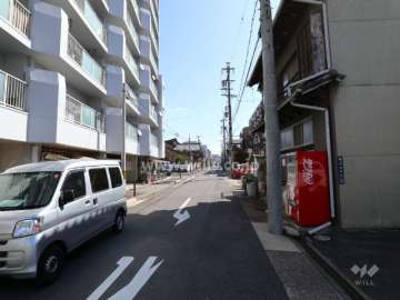 敷地南側前面道路
