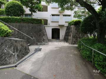 エントランスアプローチ