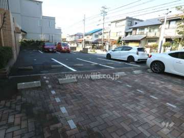 敷地内駐車場(屋外平面式)