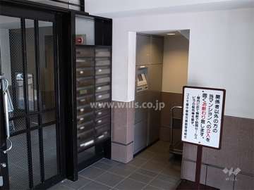 共用ポストと宅配ボックス