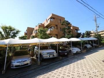 ルミエール東山第2の外観（南東側から）