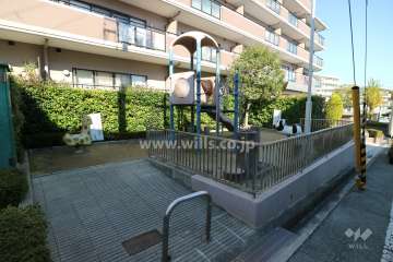 敷地に隣接する公園