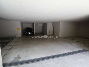 敷地内駐車場（屋内平面・機械式）