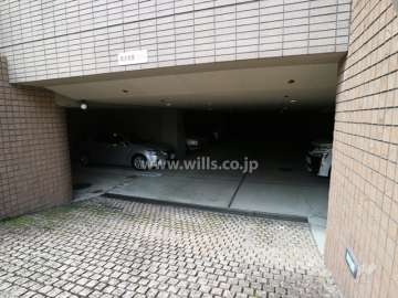 敷地内駐車場（屋内平面式）